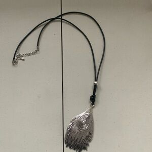 Silver Feather Pendant Necklace